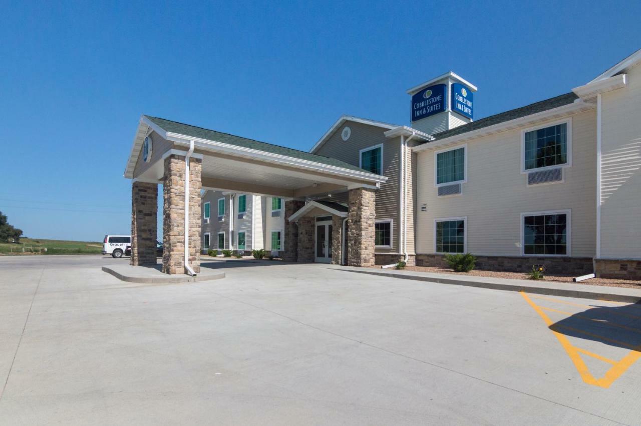 Cobblestone Inn & Suites - Lakin Екстериор снимка